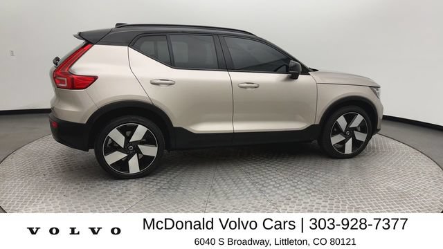 Certified 2023 Volvo XC40 Recharge Ultimate w/ Protection Package Premier AWD/4WD image 9