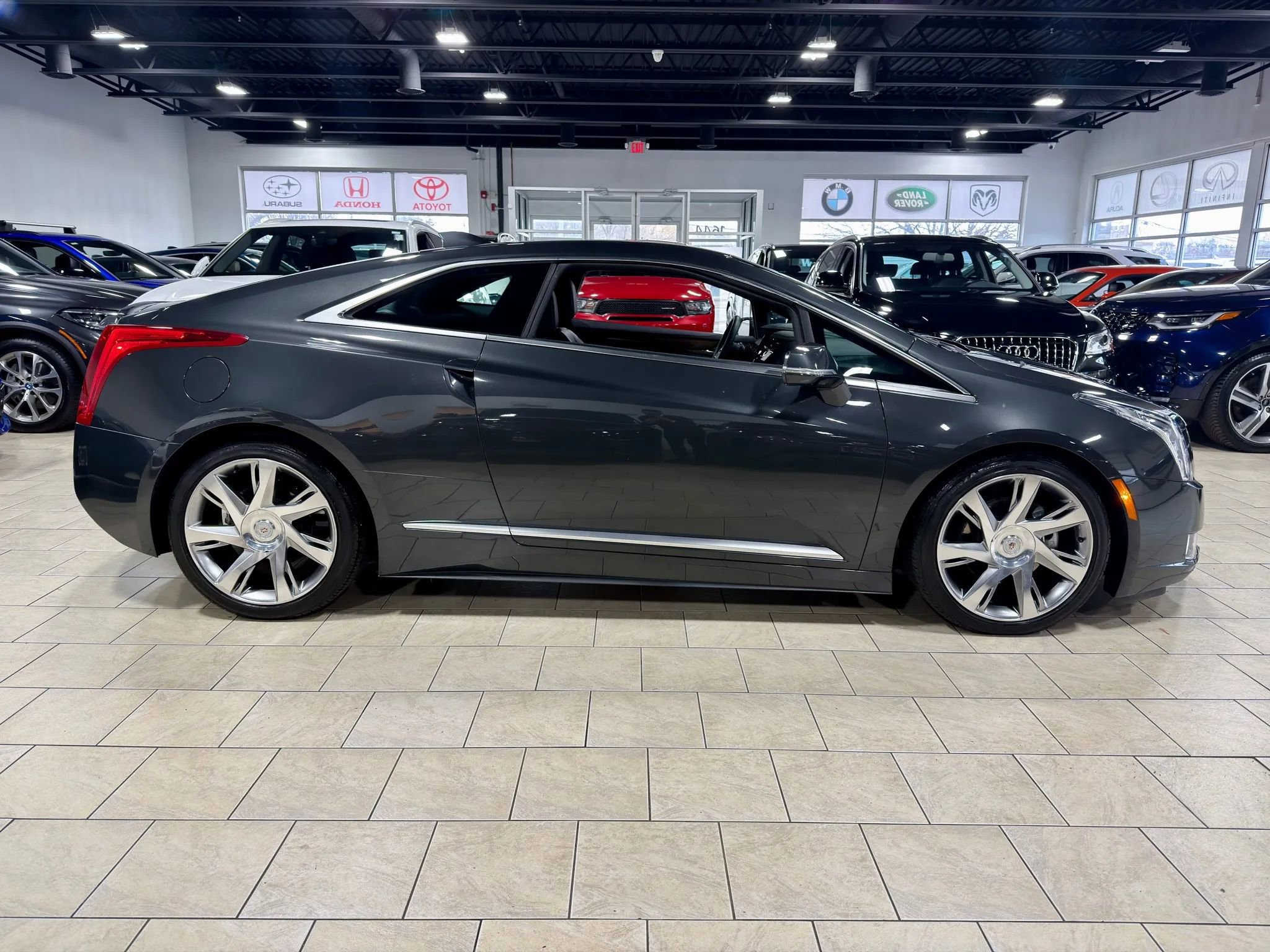 Used 2014 Cadillac ELR w/ Luxury Package image 22