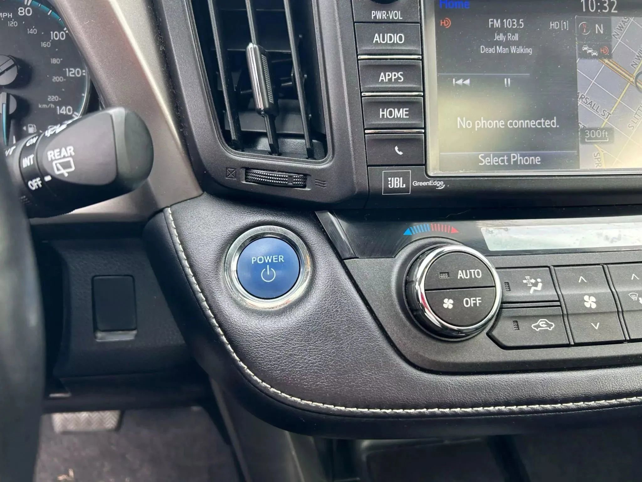 Used 2017 Toyota RAV4 Limited image 15