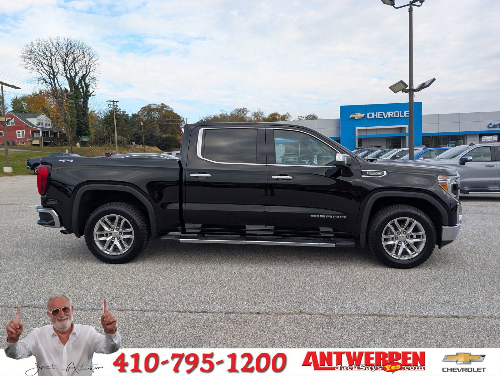 Used 2020 GMC Sierra 1500 SLT w/ SLT Premium Plus Package image 2