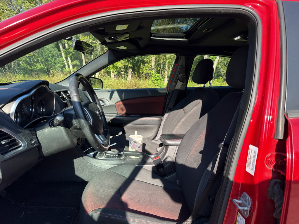 Used 2012 Dodge Avenger SXT Plus FWD image 10