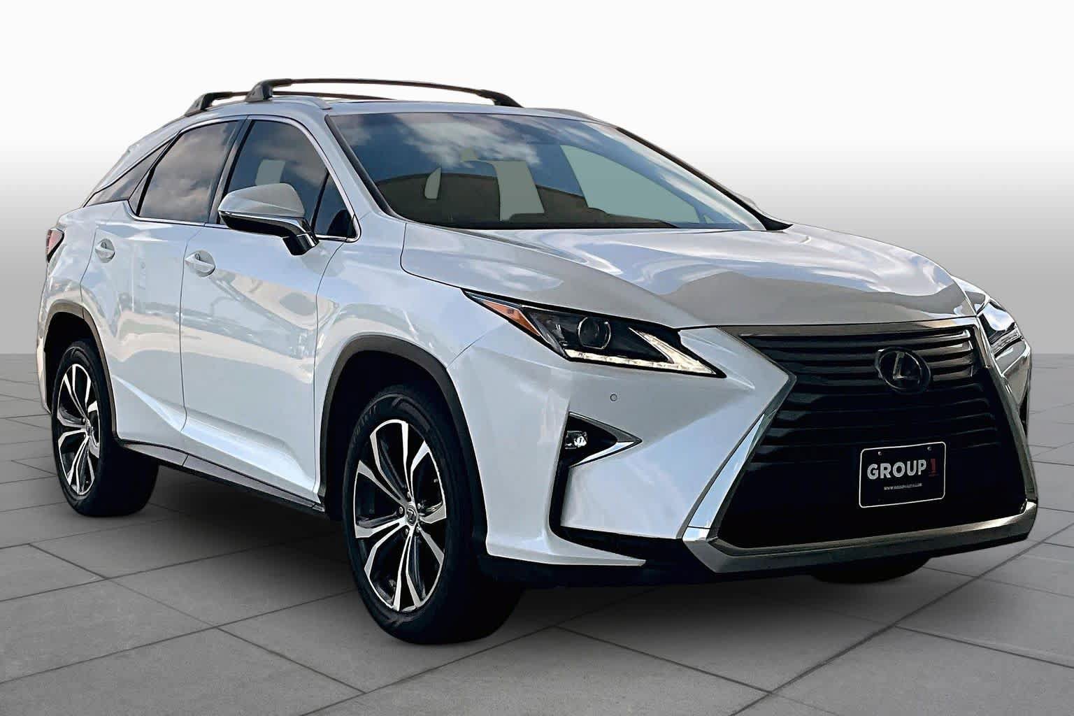 Used 2016 Lexus RX 350 FWD w/ Premium Package image 3