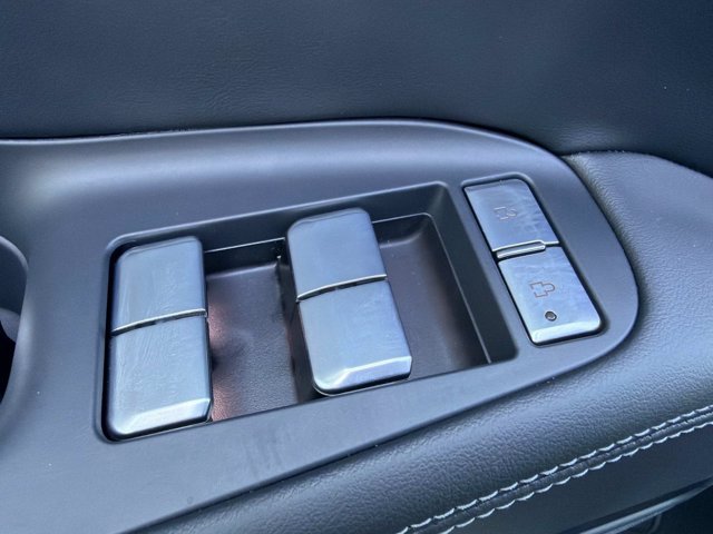 New 2026 Lincoln Navigator L Reserve w/ Jet Appearance Package AWD/4WD image 10