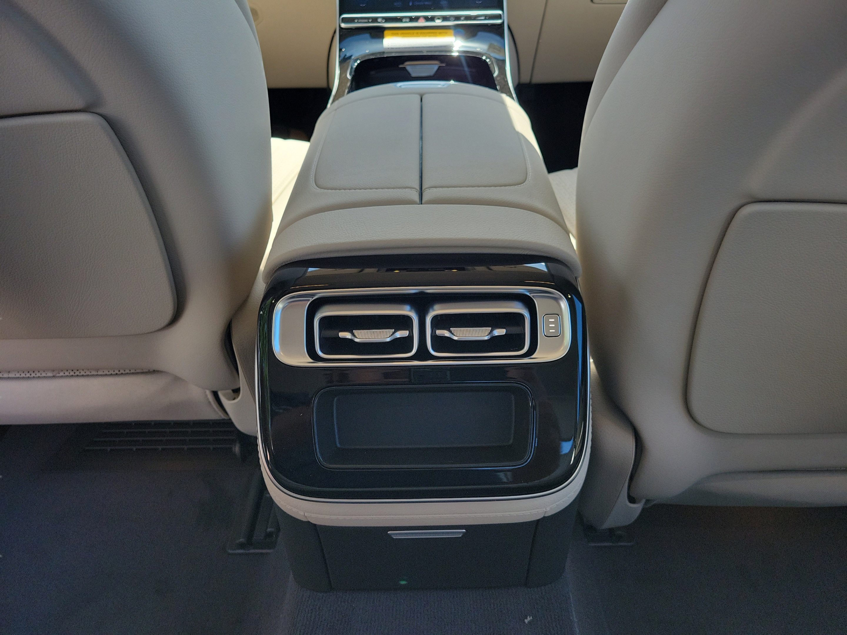 New 2026 Mercedes-Benz S 500 4MATIC image 10