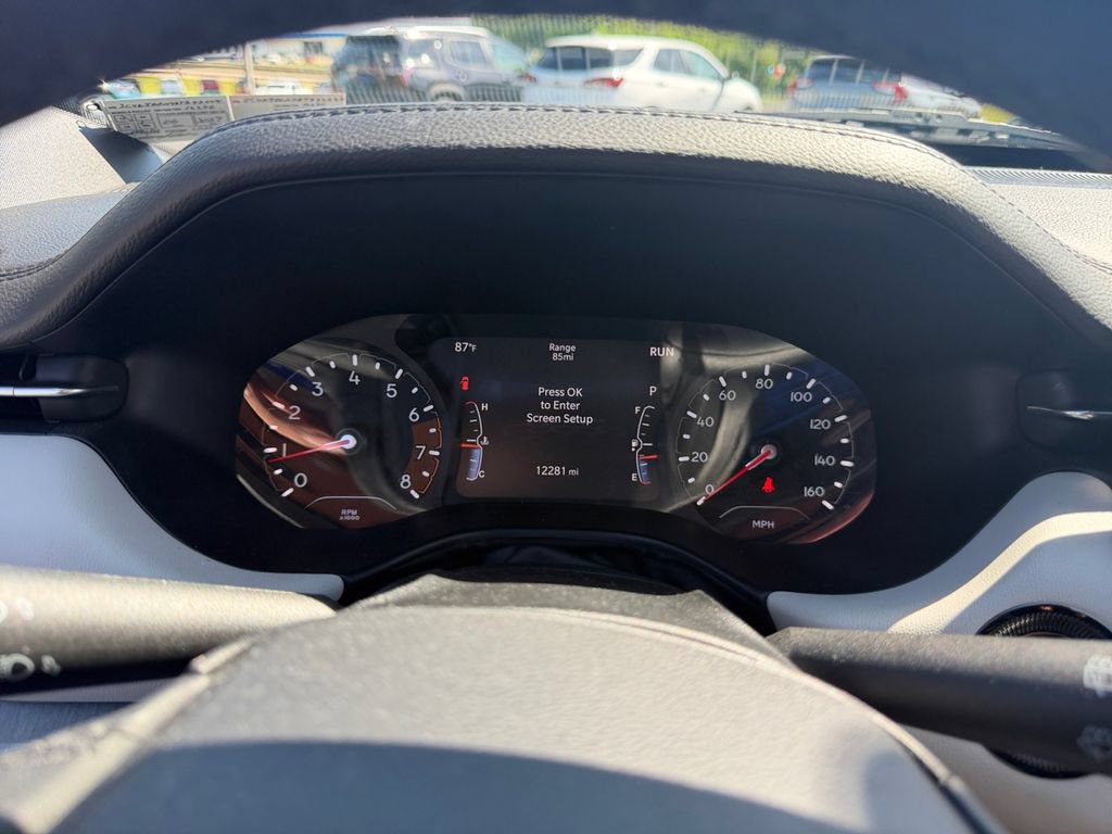 Used 2024 Jeep Compass Limited w/ Sun and Sound Group AWD/4WD image 16