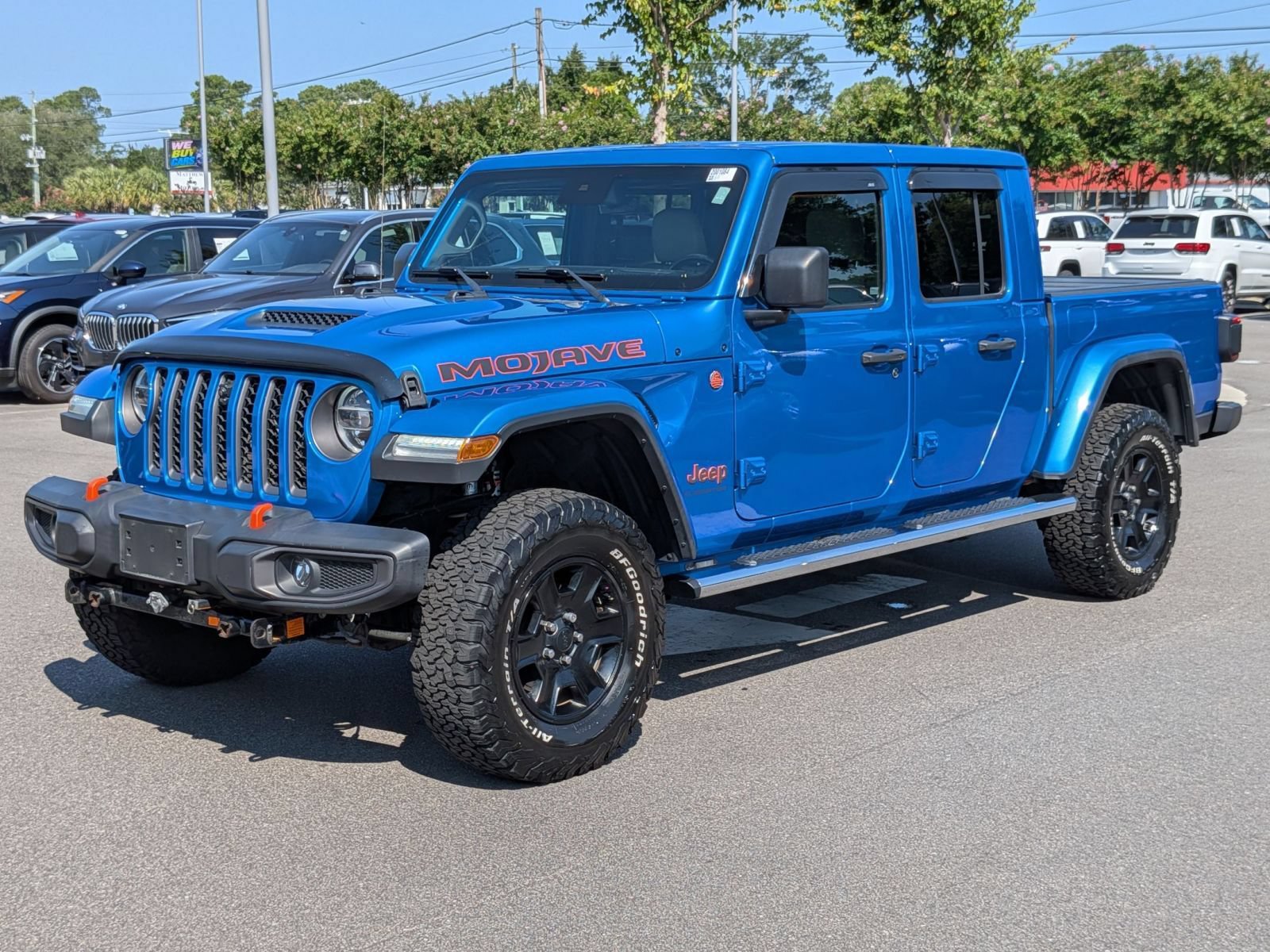 Used 2020 Jeep Gladiator Mojave w/ Dual Top Group AWD/4WD image 7