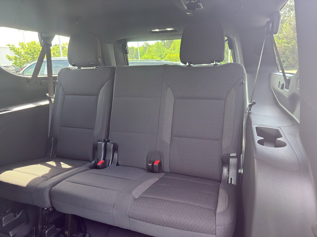 New 2026 Chevrolet Suburban LS image 14