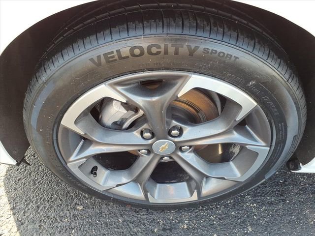 Used 2024 Chevrolet Malibu LT image 9