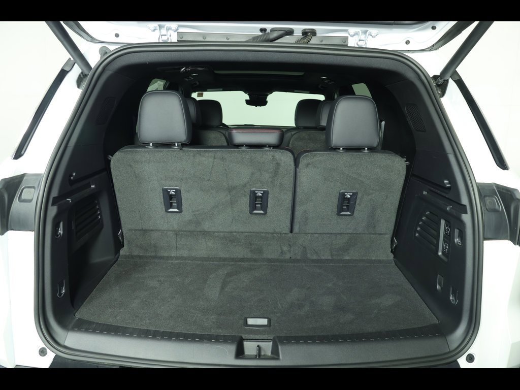 Used 2024 Chevrolet Traverse RS w/ LPO, Floor Liner Package image 17