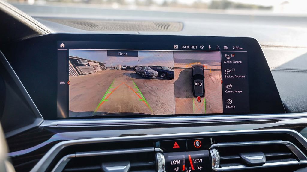 Used 2021 BMW X5 xDrive40i w/ Premium Package image 25