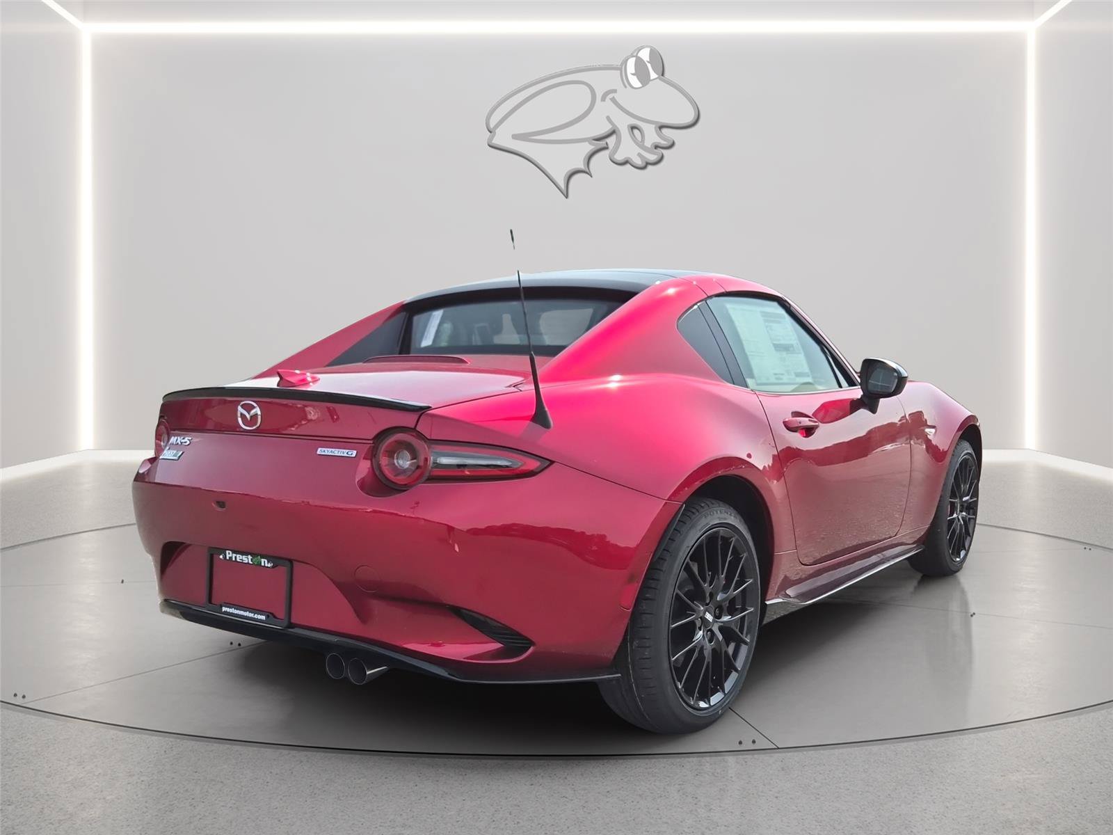 New 2026 MAZDA MX-5 Miata RF Club RWD image 5