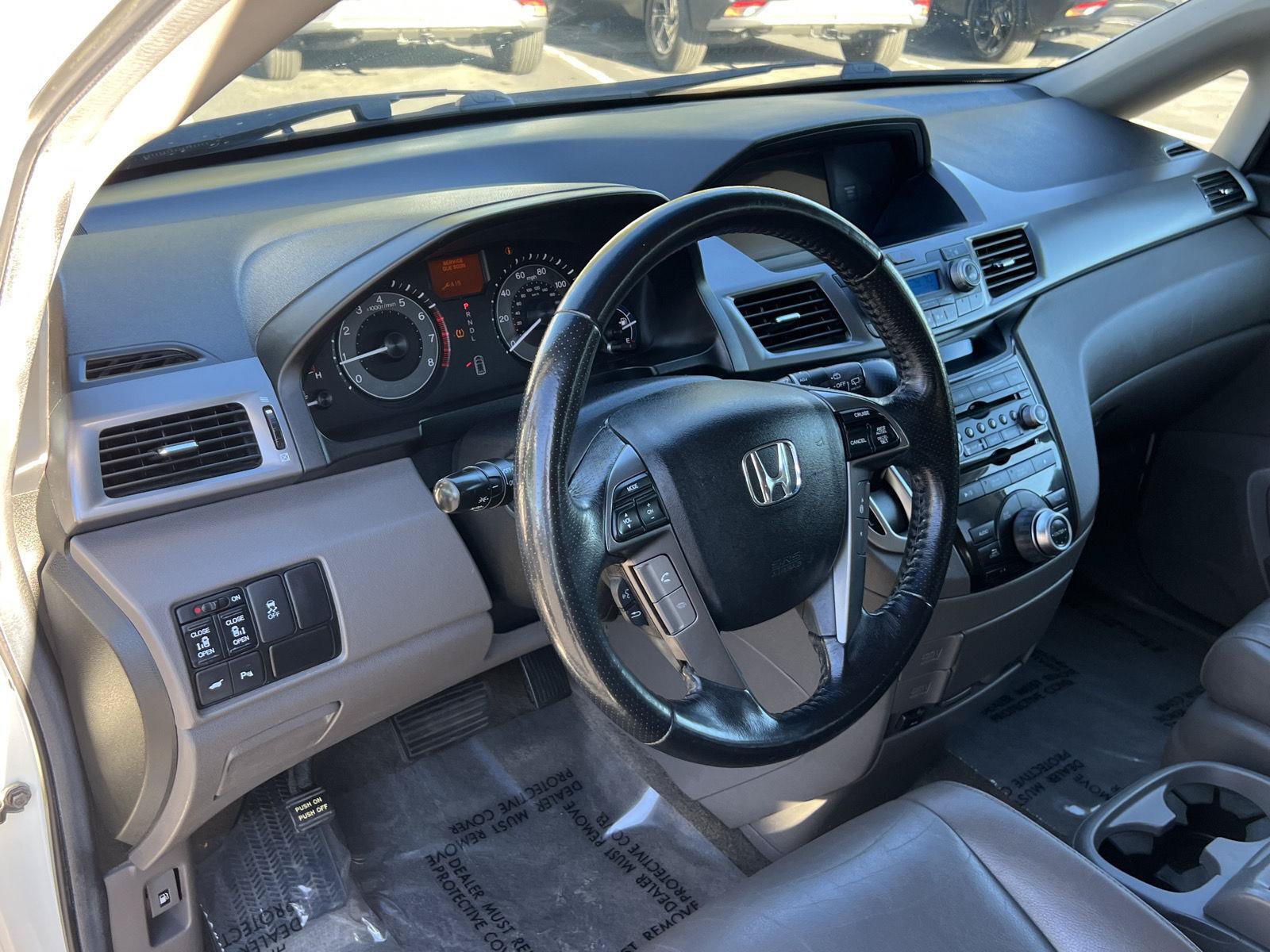 Used 2013 Honda Odyssey Touring image 27