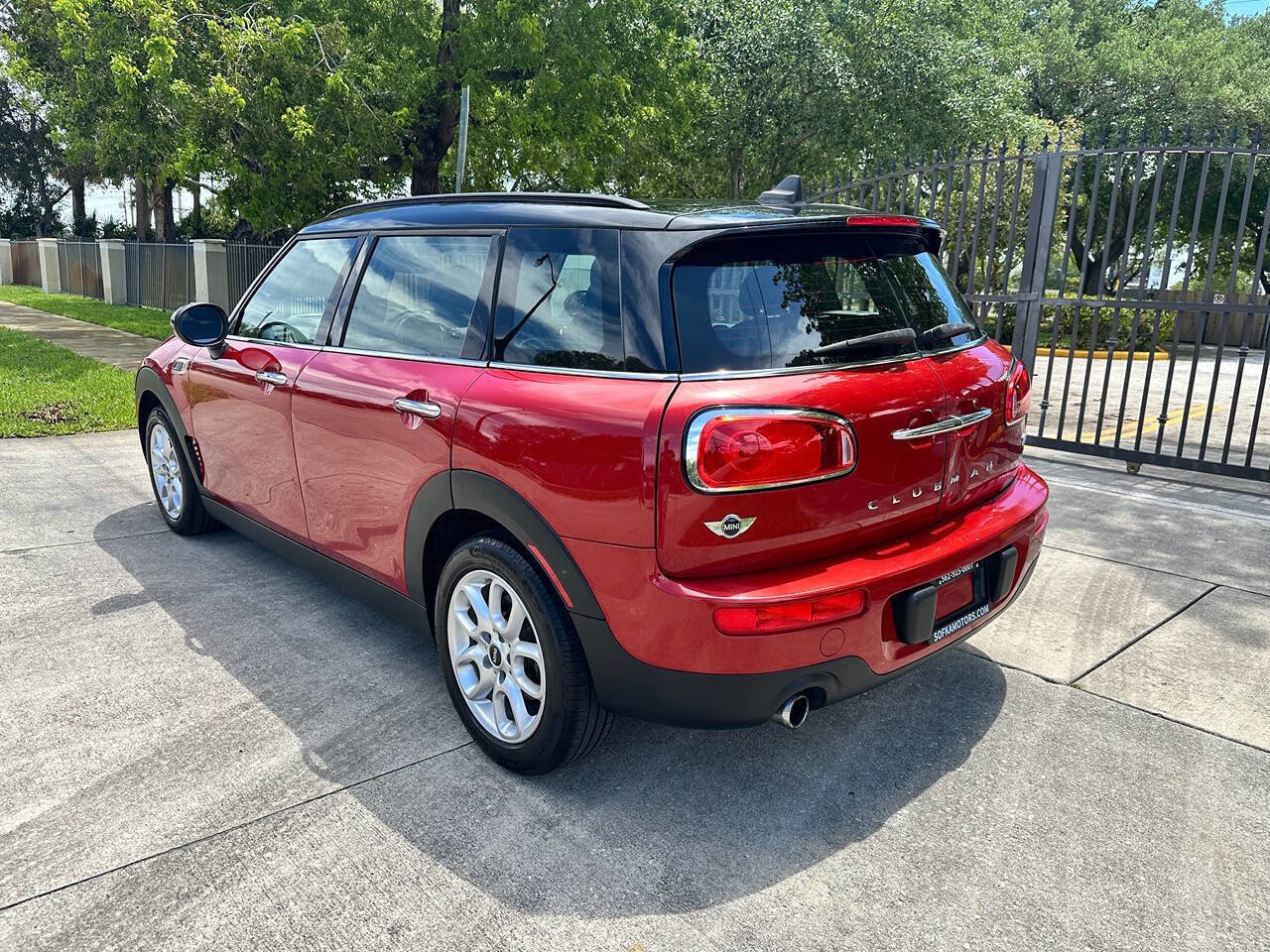Used 2016 MINI Cooper Clubman image 9