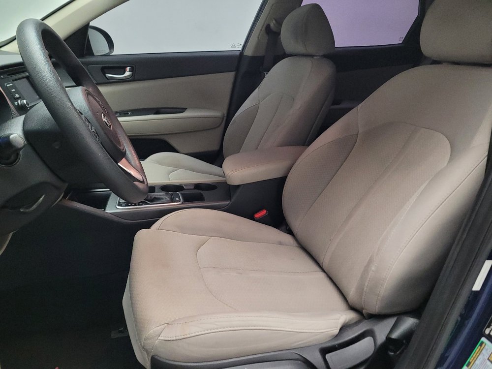 Used 2016 Kia Optima LX image 17