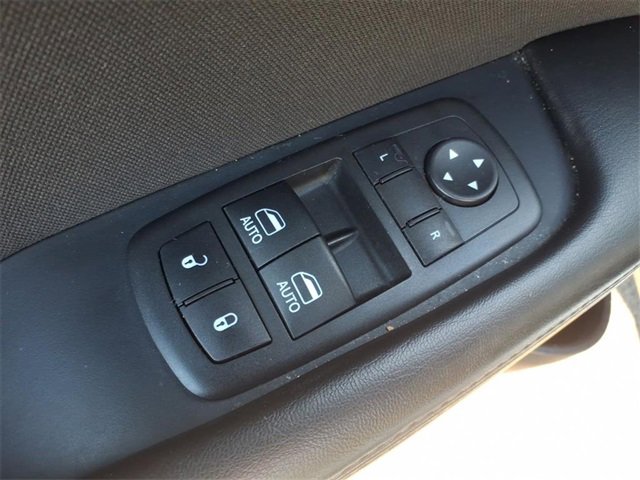 Used 2022 Dodge Challenger GT image 10