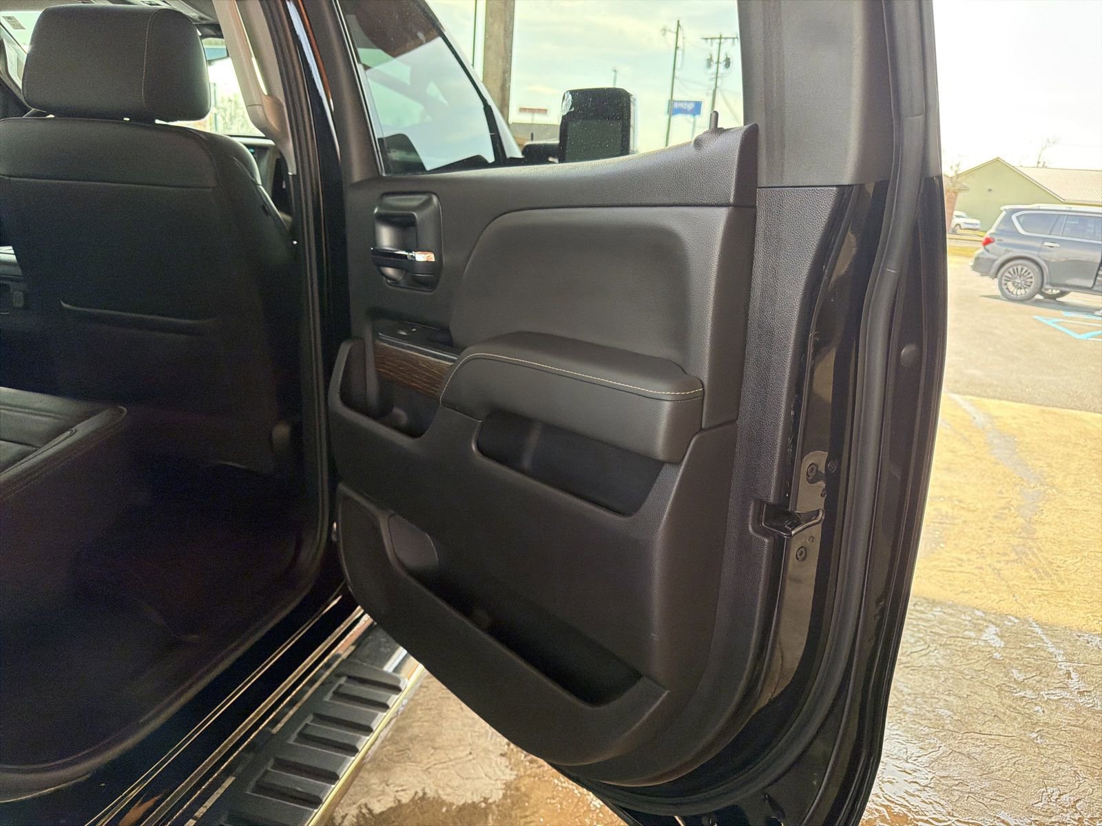 Used 2019 GMC Sierra 2500 Denali image 5