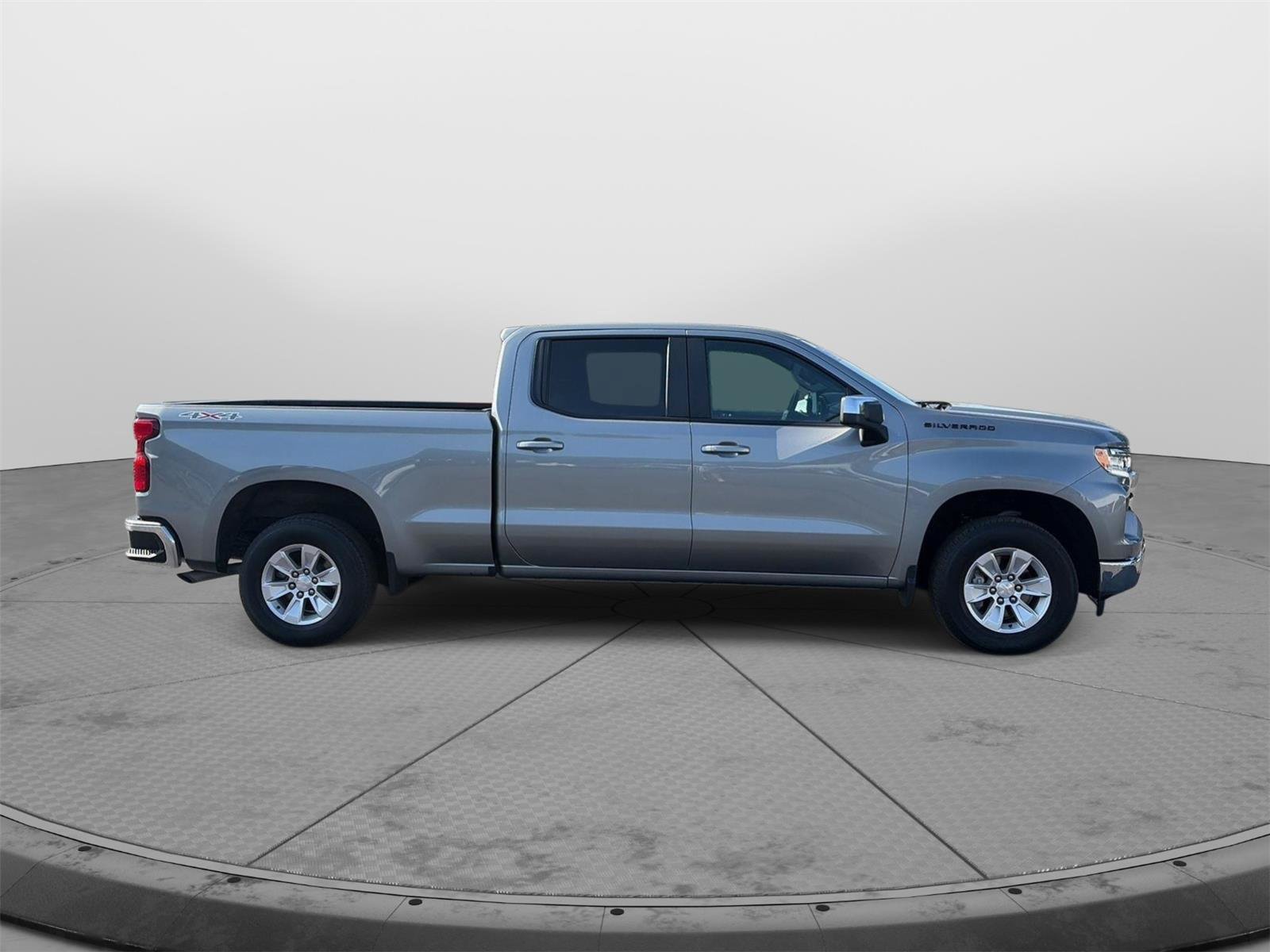Used 2023 Chevrolet Silverado 1500 LT w/ Protection Package AWD/4WD image 4