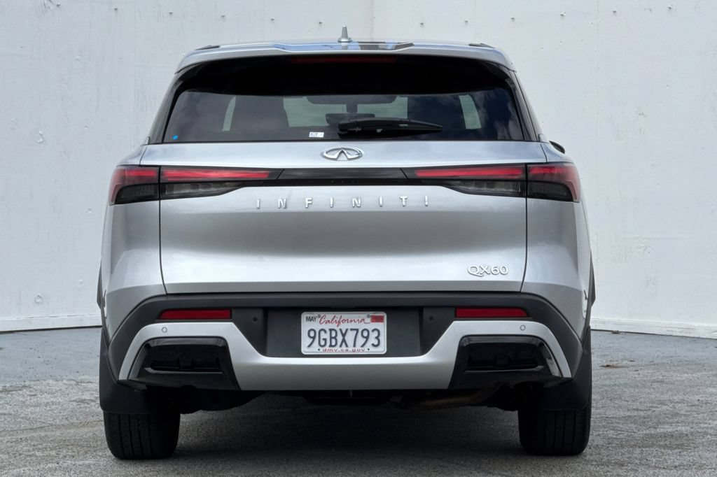 Used 2023 INFINITI QX60 Pure FWD image 4