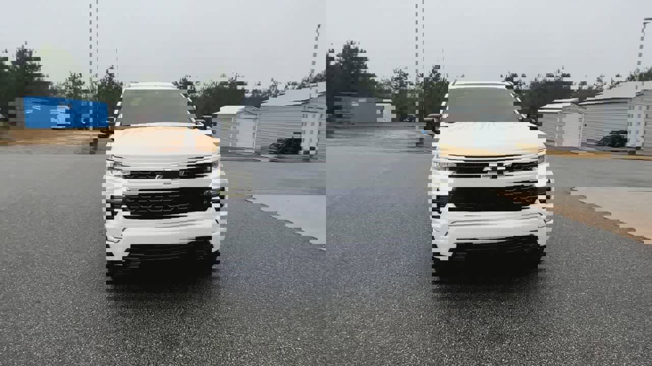 Used 2024 Chevrolet Silverado 1500 RST image 3