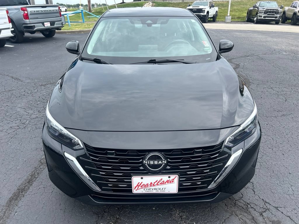 Used 2024 Nissan Sentra SV w/ All-Weather Package FWD image 2
