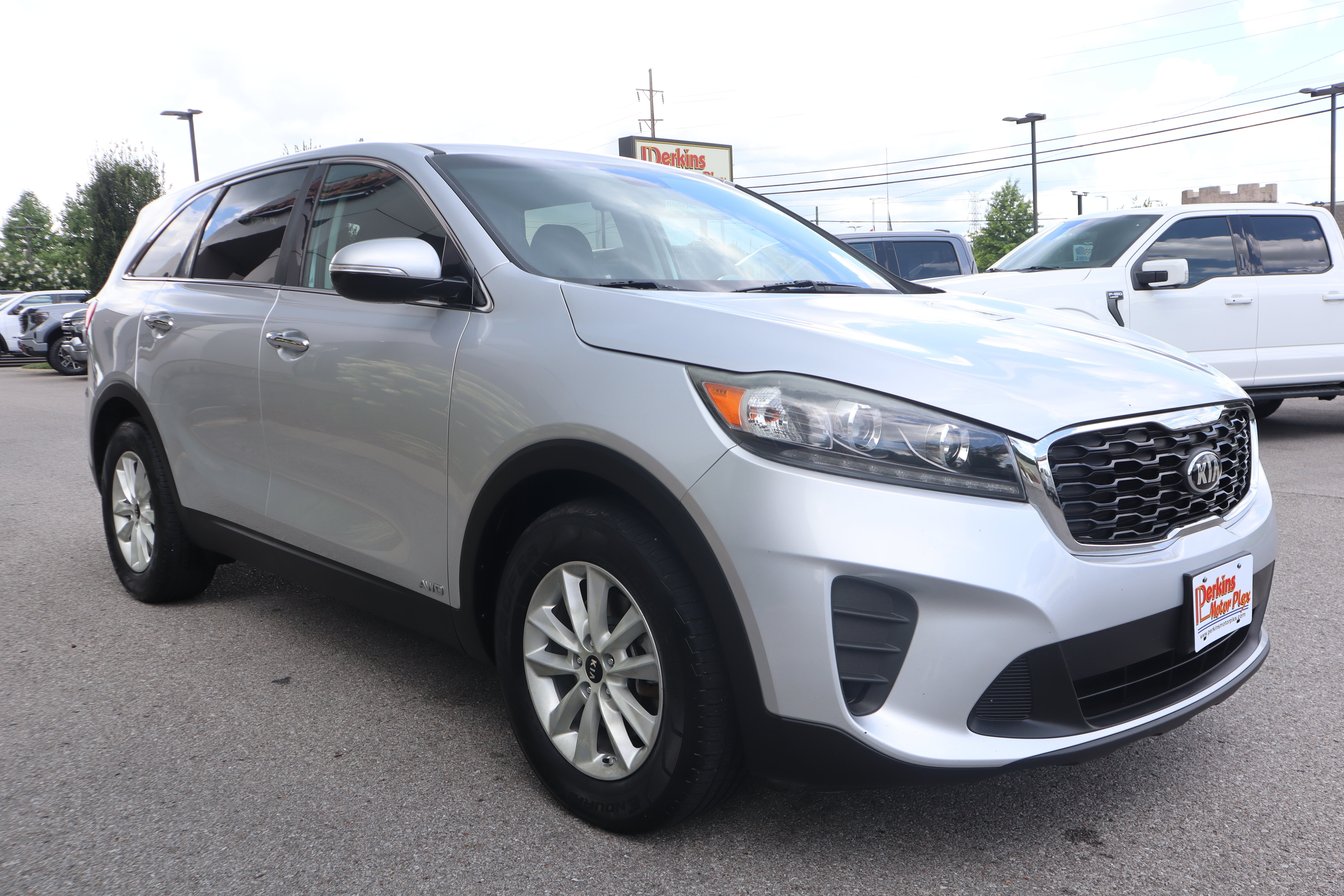 Used 2019 Kia Sorento AWD V6 image 5