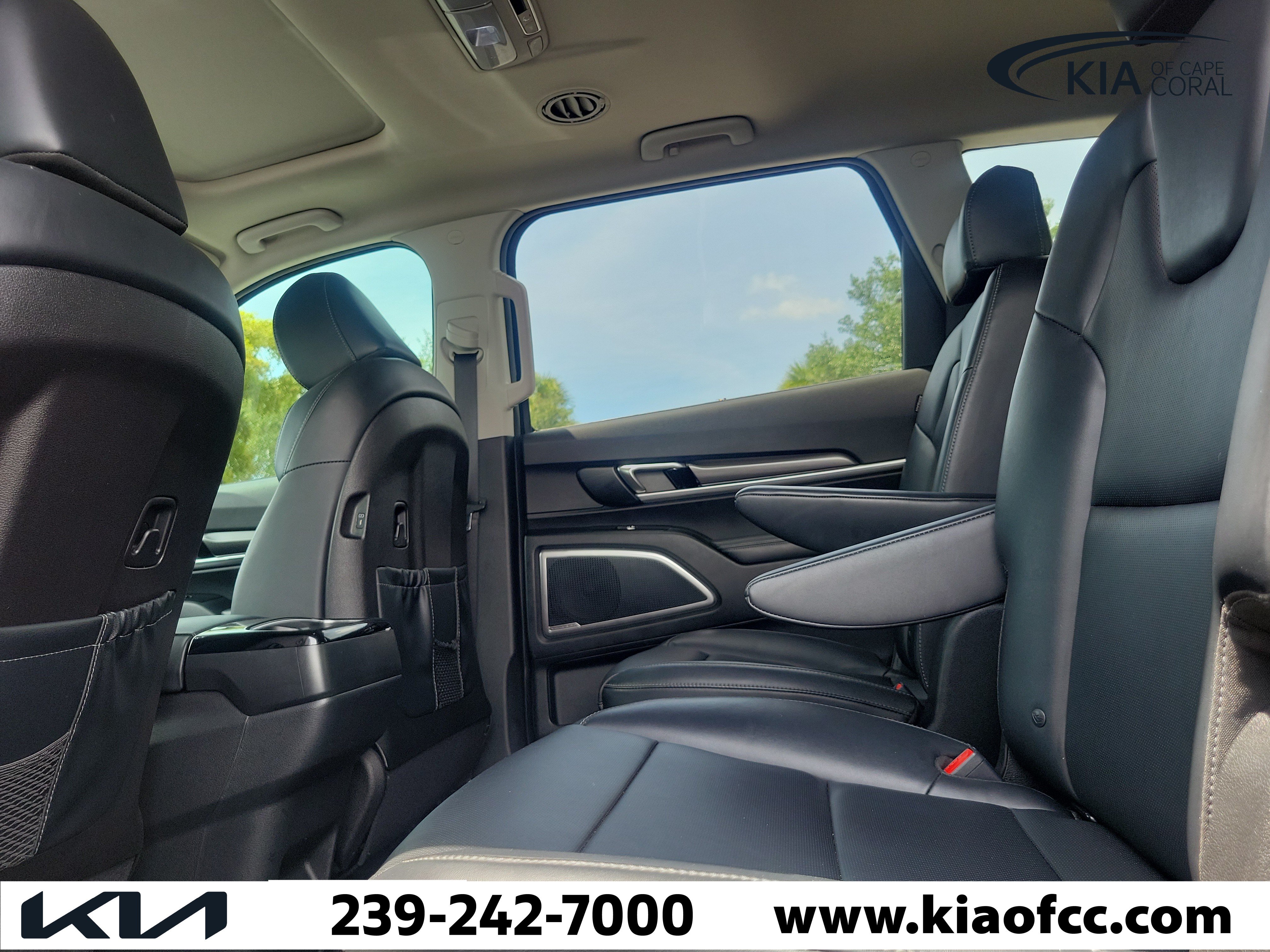 Certified 2024 Kia Telluride S w/ S Sunroof Package AWD/4WD image 14