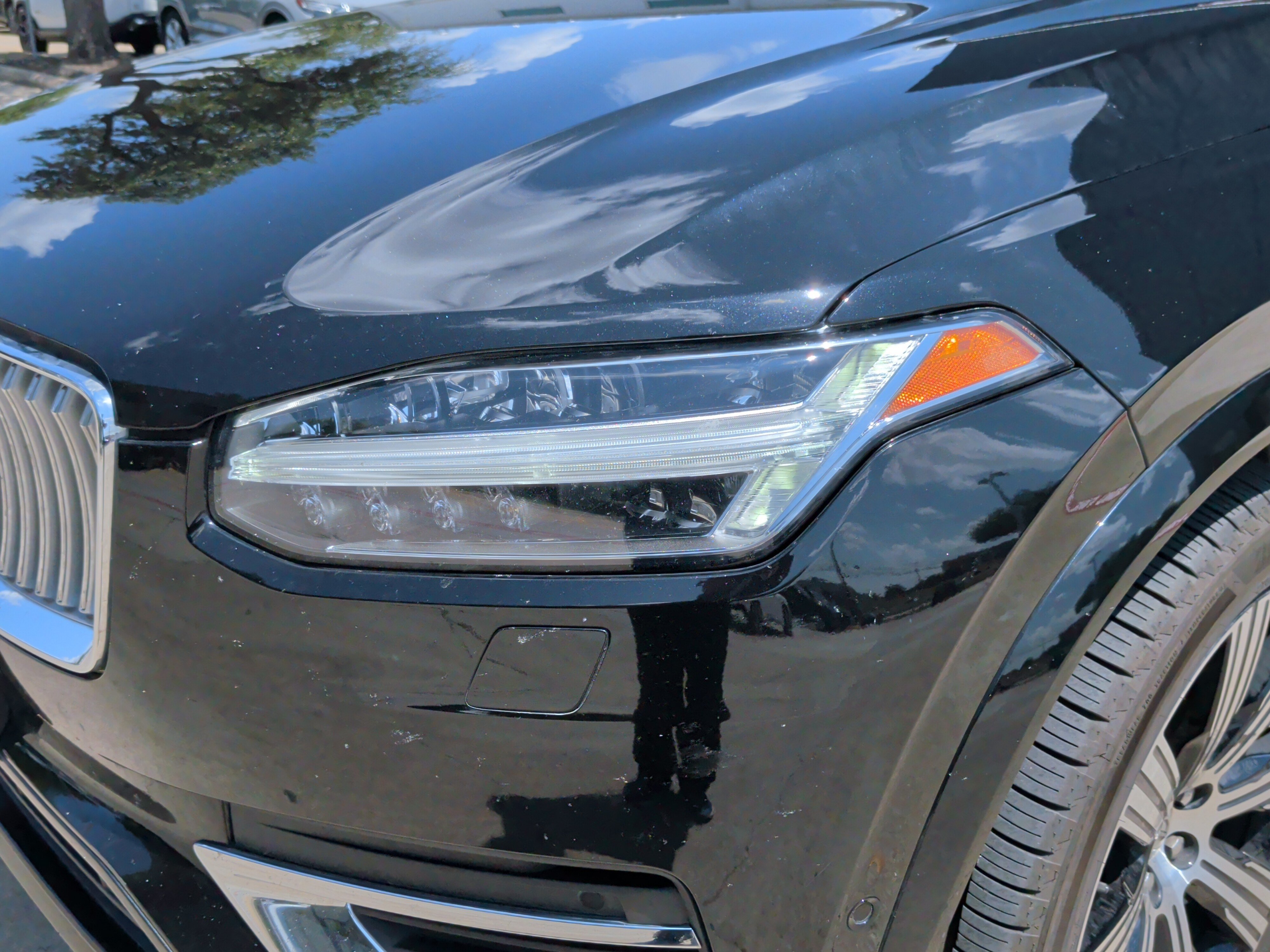 Used 2023 Volvo XC90 B6 Ultimate w/ Lounge Package AWD/4WD image 6