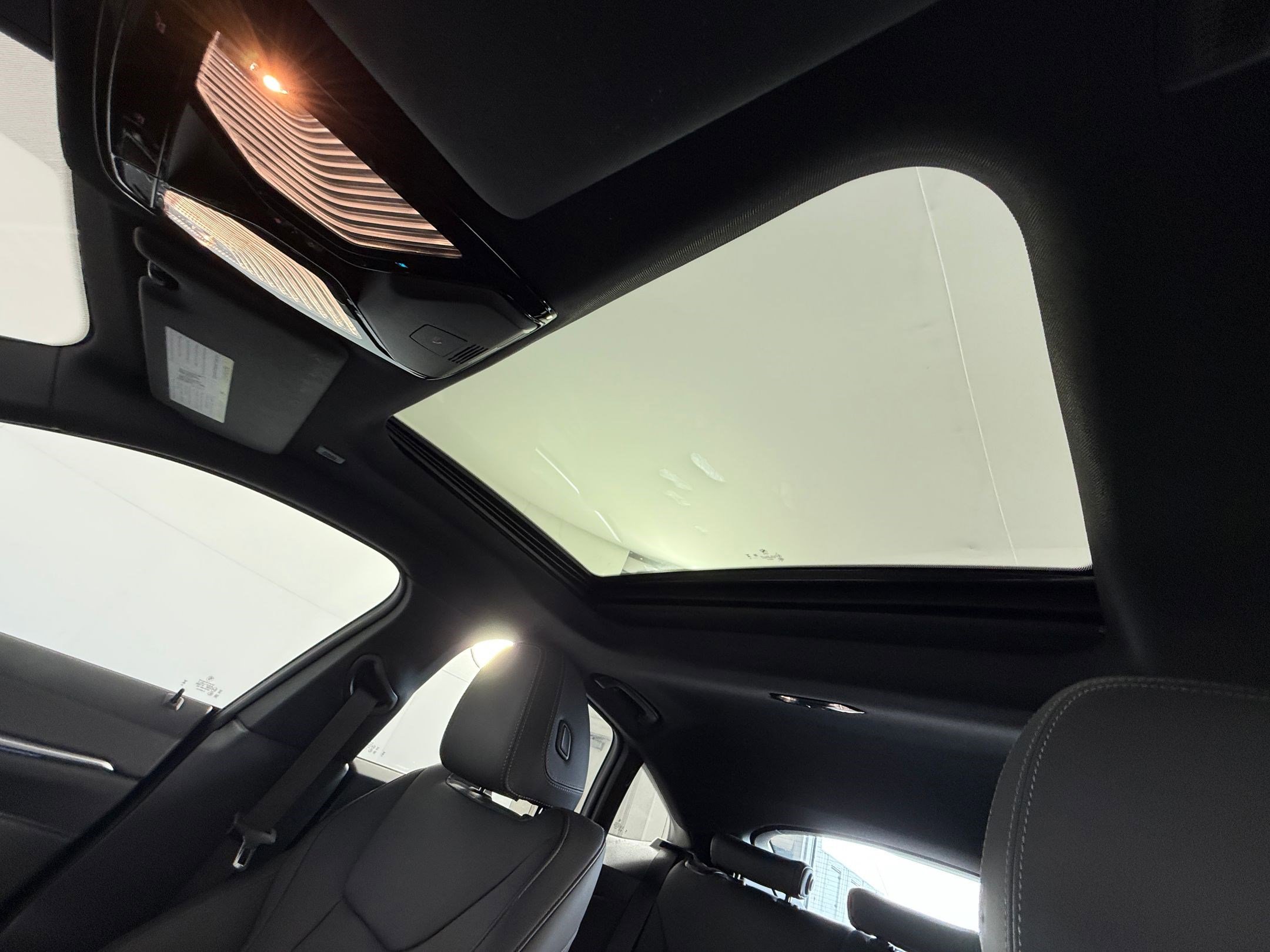 Used 2024 BMW i4 eDrive35 w/ Convenience Package RWD image 15
