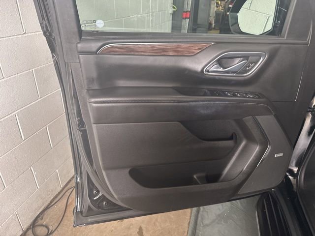 Used 2021 Chevrolet Tahoe LT w/ LT Signature Package AWD/4WD image 8