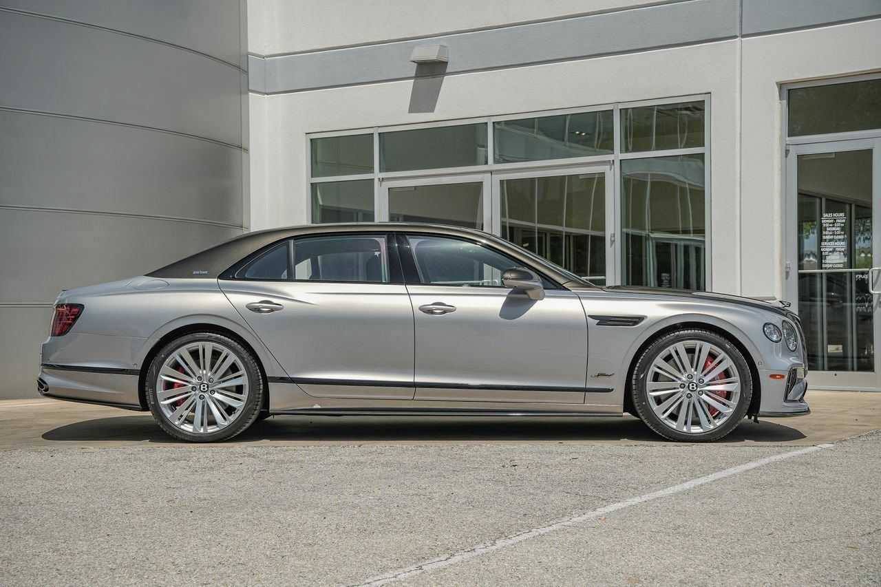 Certified 2025 Bentley Flying Spur Plug-In Hybrid AWD/4WD image 5