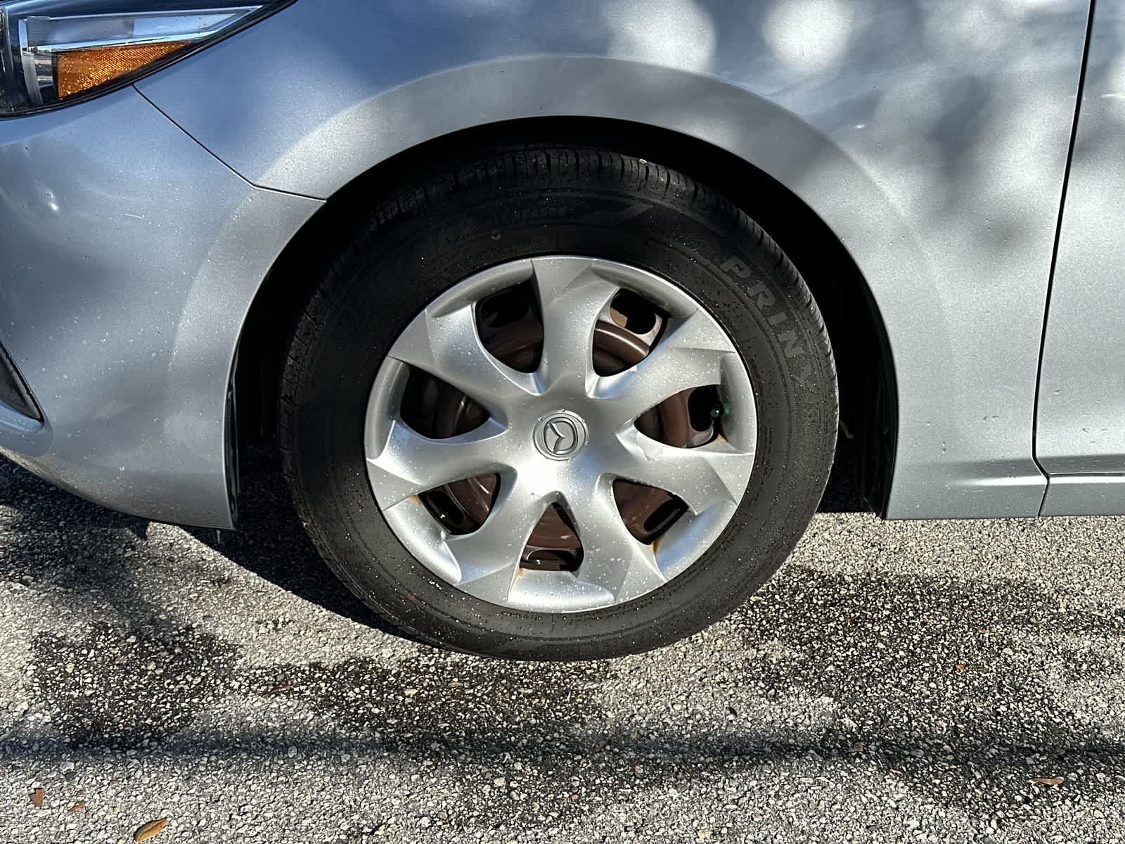 Used 2017 MAZDA MAZDA3 Sport FWD image 13