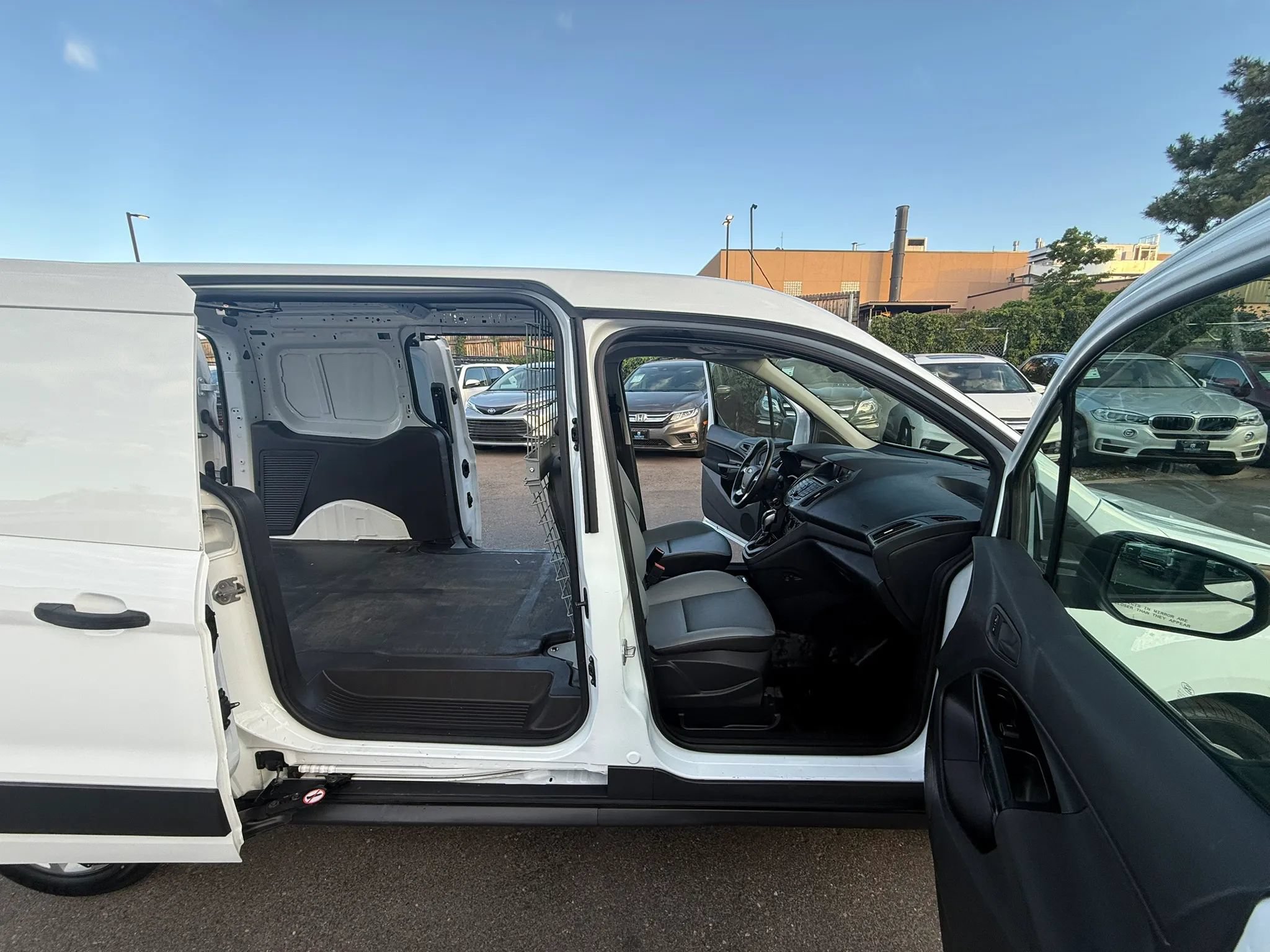 Used 2018 Ford Transit Connect XL FWD image 12