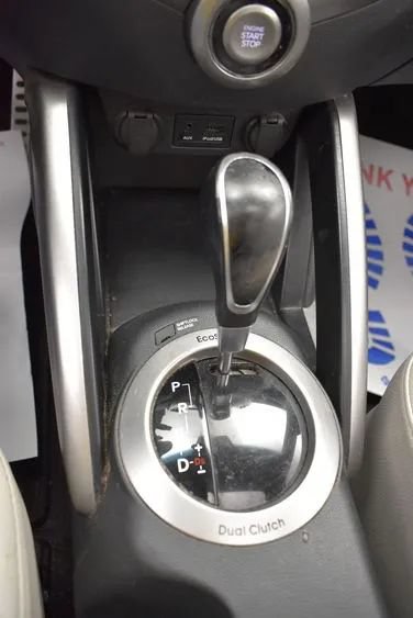 Used 2013 Hyundai Veloster w/ Style Pkg FWD image 32