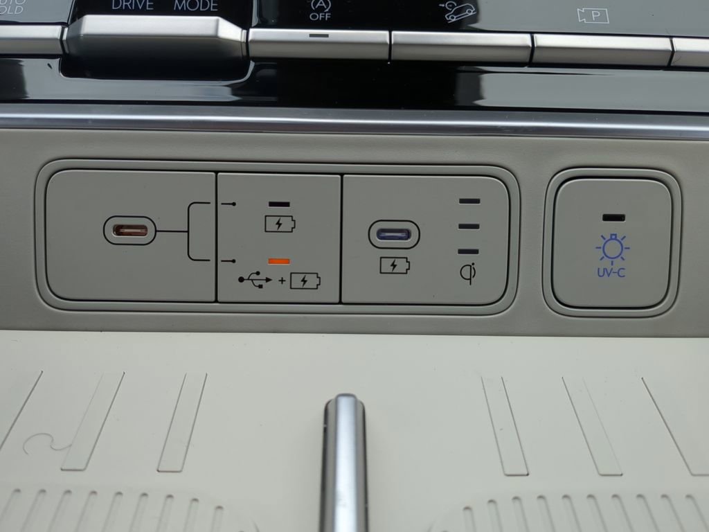 New 2025 Hyundai Santa Fe Limited image 10