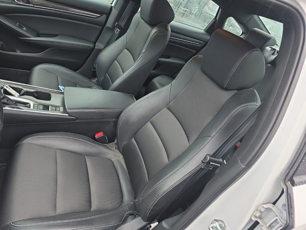 Used 2021 Honda Accord Sport image 11