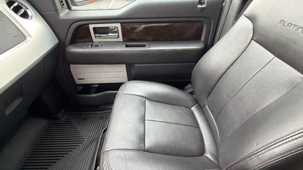 Used 2013 Ford F150 Platinum image 12