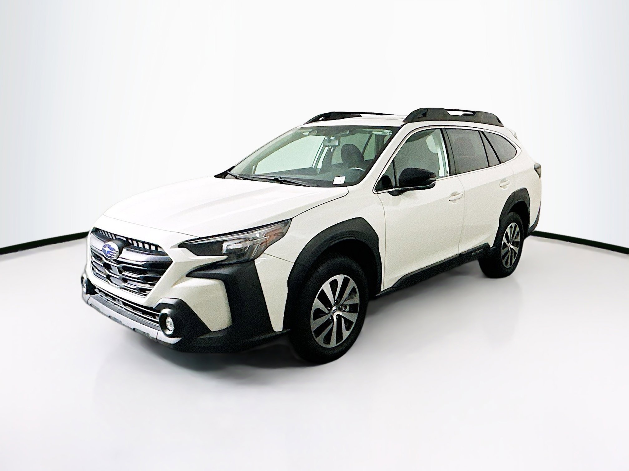 Used 2025 Subaru Outback Premium image 3