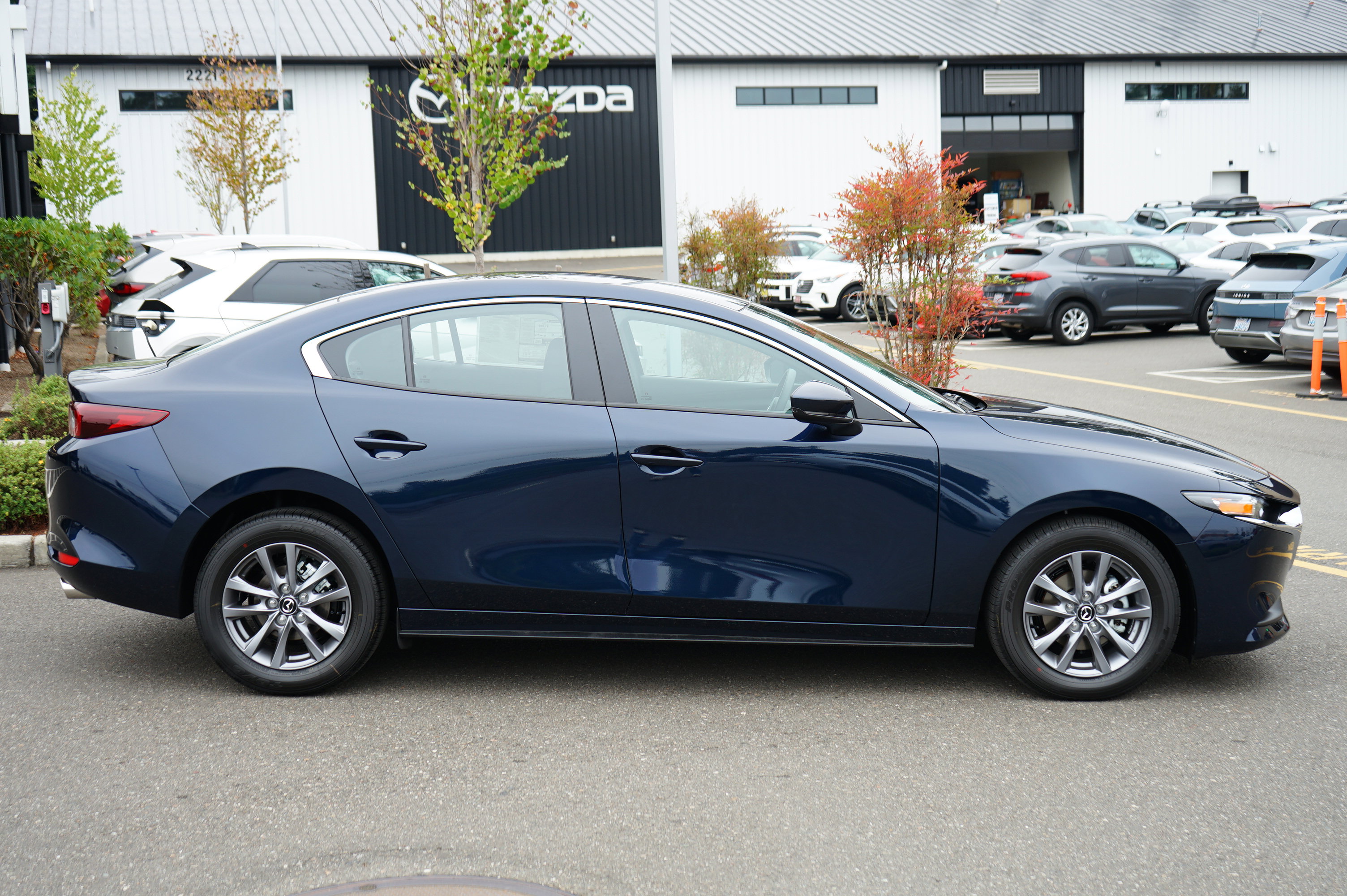 New 2026 MAZDA MAZDA3 s image 2