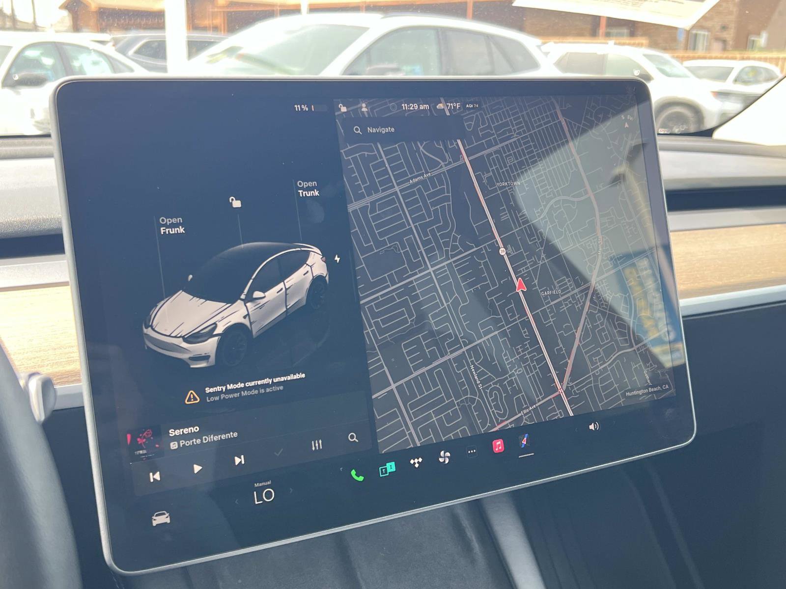 Used 2022 Tesla Model Y Long Range image 14