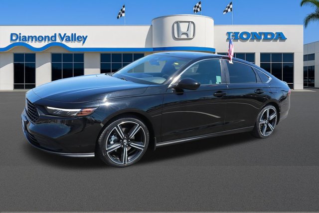 Used 2023 Honda Accord Sport image 3