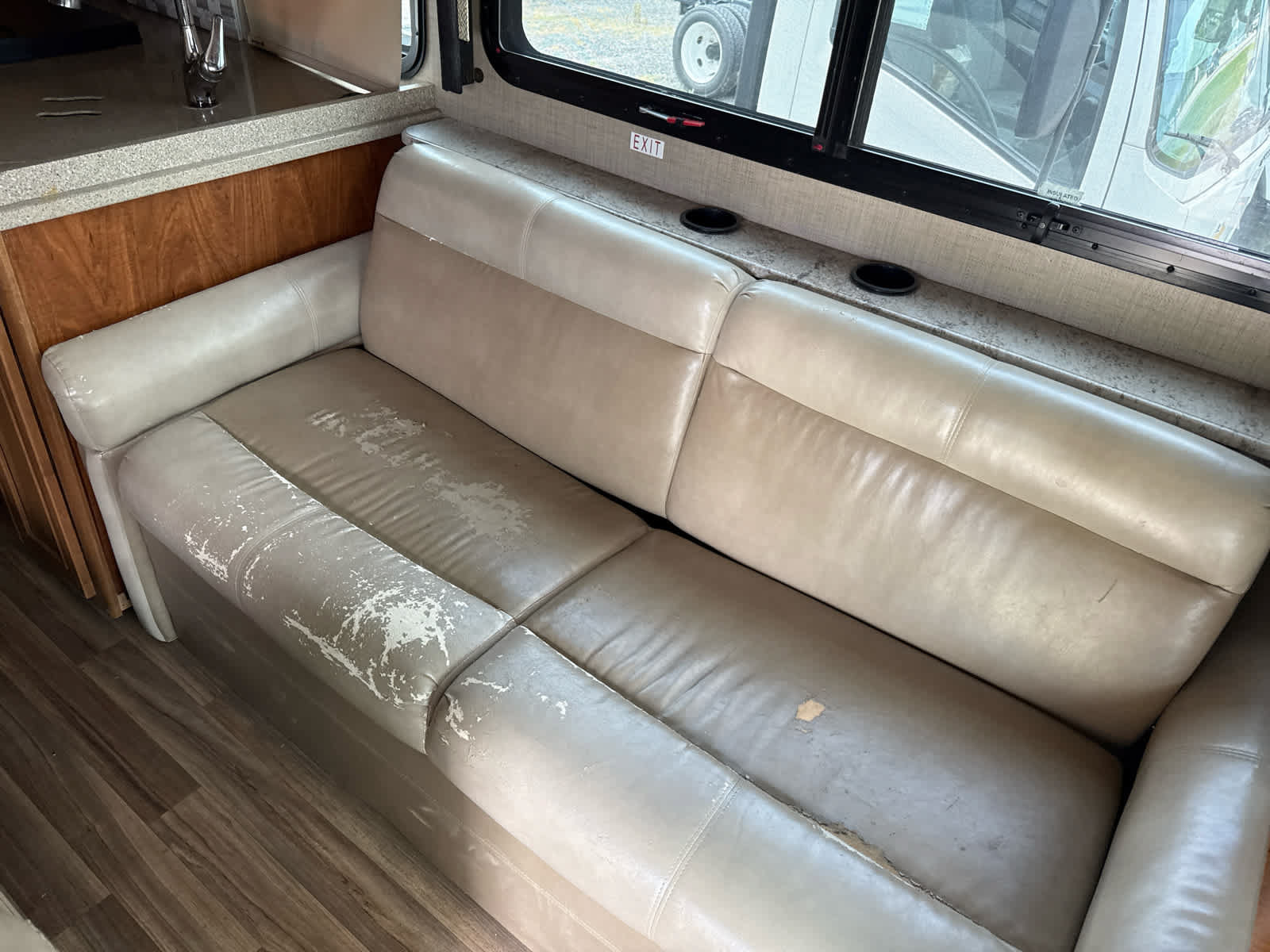 Used 2017 Ford E-450 and Econoline 450 Super Duty w/ Motorhome Prep Package RWD image 16