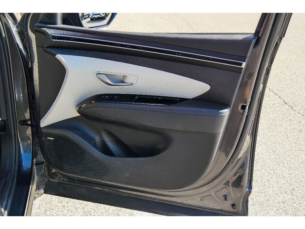 Used 2022 Hyundai Tucson SEL w/ Convenience + Premium Package AWD/4WD image 16
