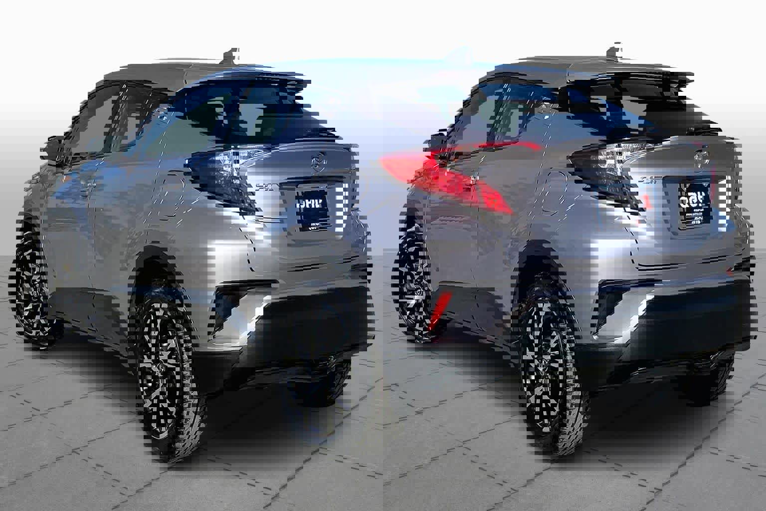 Used 2019 Toyota C-HR LE image 11