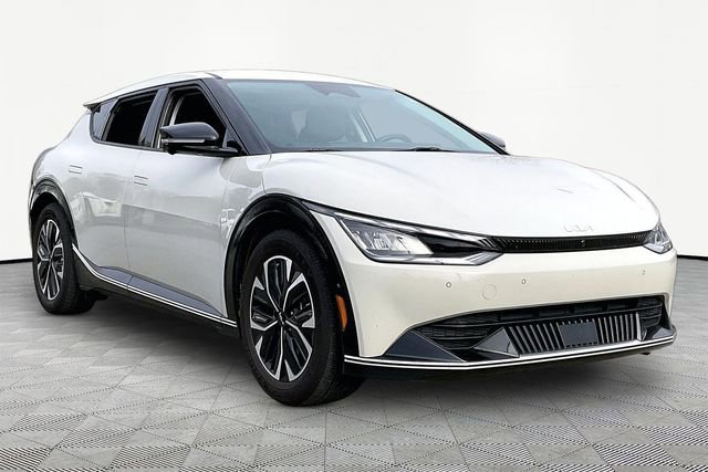 Used 2022 Kia EV6 Wind w/ Wind Technology Package 360° Tour