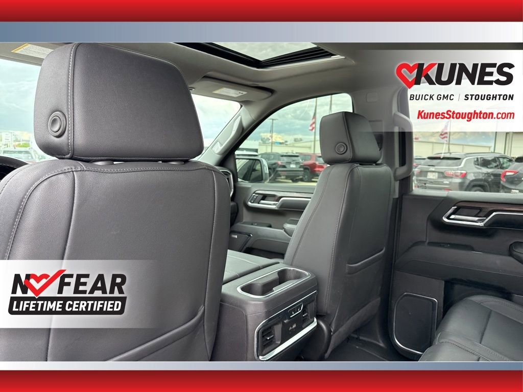 Used 2024 GMC Sierra 1500 SLT w/ SLT Premium Package AWD/4WD image 40