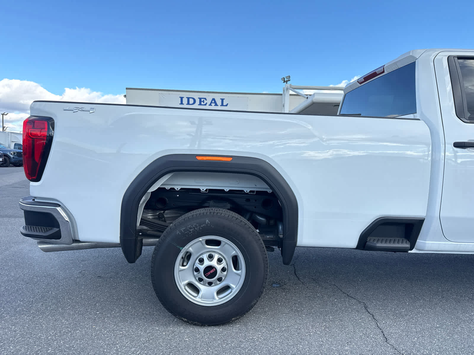 New 2025 GMC Sierra 2500 Pro w/ 1SA Pro Safety Plus Package image 12