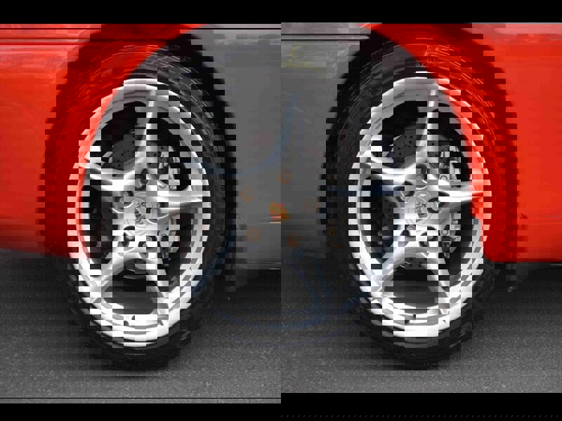 Used 2004 Porsche 911 Carrera 4 image 32