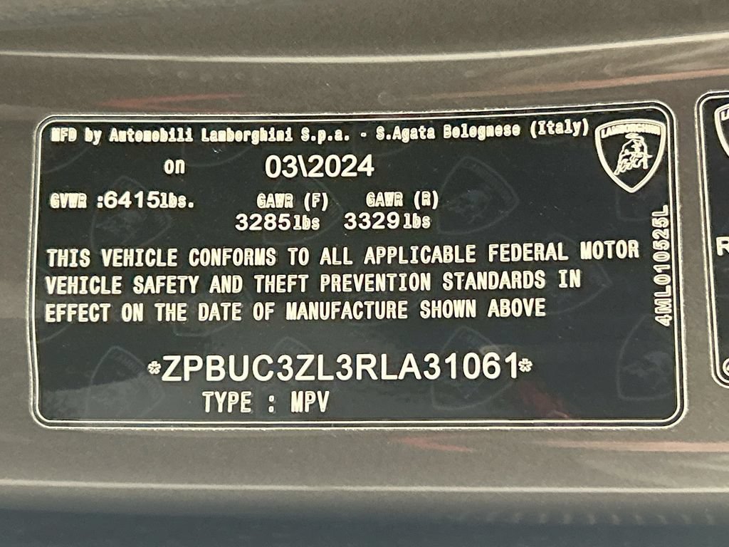 Used 2024 Lamborghini Urus Performante AWD/4WD image 34