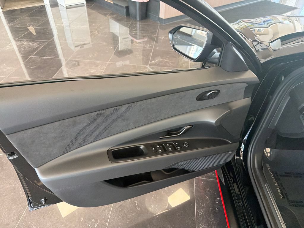New 2026 Hyundai Elantra N FWD image 11