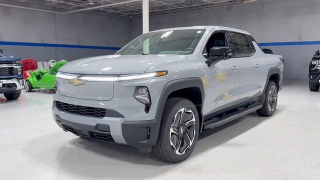 New 2026 Chevrolet Silverado EV LT image 21